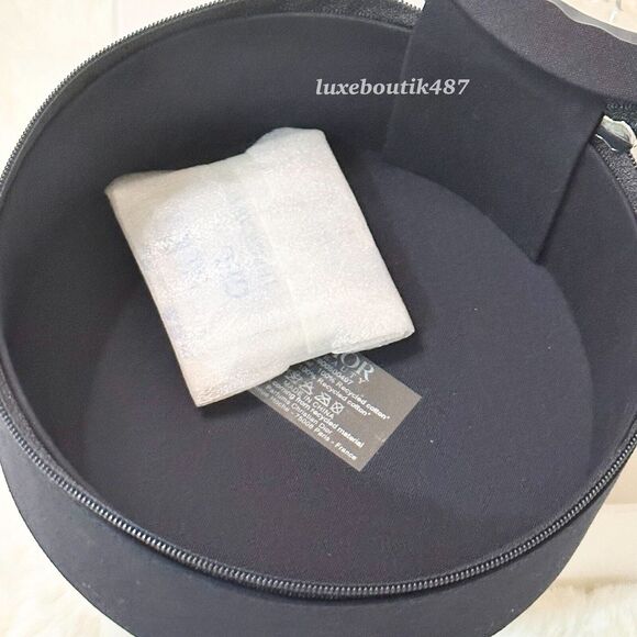 DIOR Beauty Round Vanity Pouch Makeup Mirror Bag Travel Case NIB - Picture 9 of 9